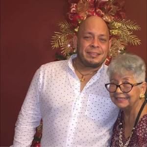 Meet your Posher, Víctor armando